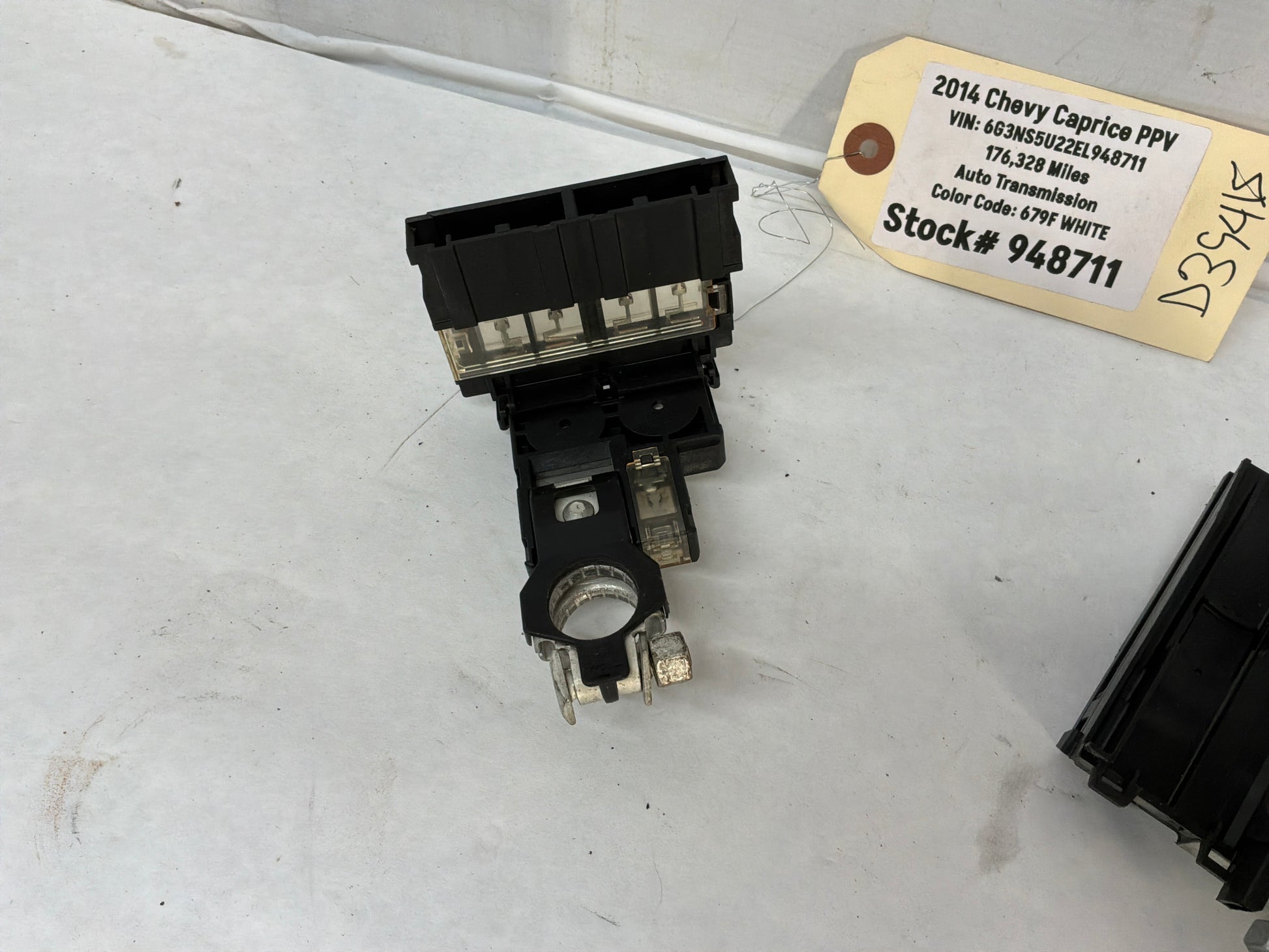 Positive fuse - Day's Parts Yard