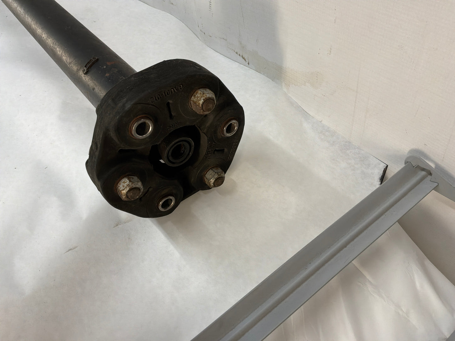 Driveshaft - Day's Parts Yard