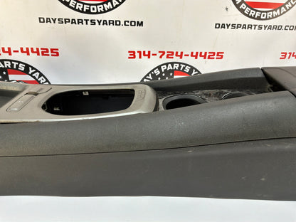2015 Chevy Camaro SS 1LE Complete Center Console Arm Rest OEM