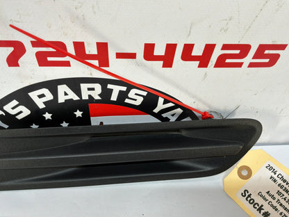 2014 Chevy Caprice PPV RH Passenger Front Fender Trim Marker Panel Cover OEM
