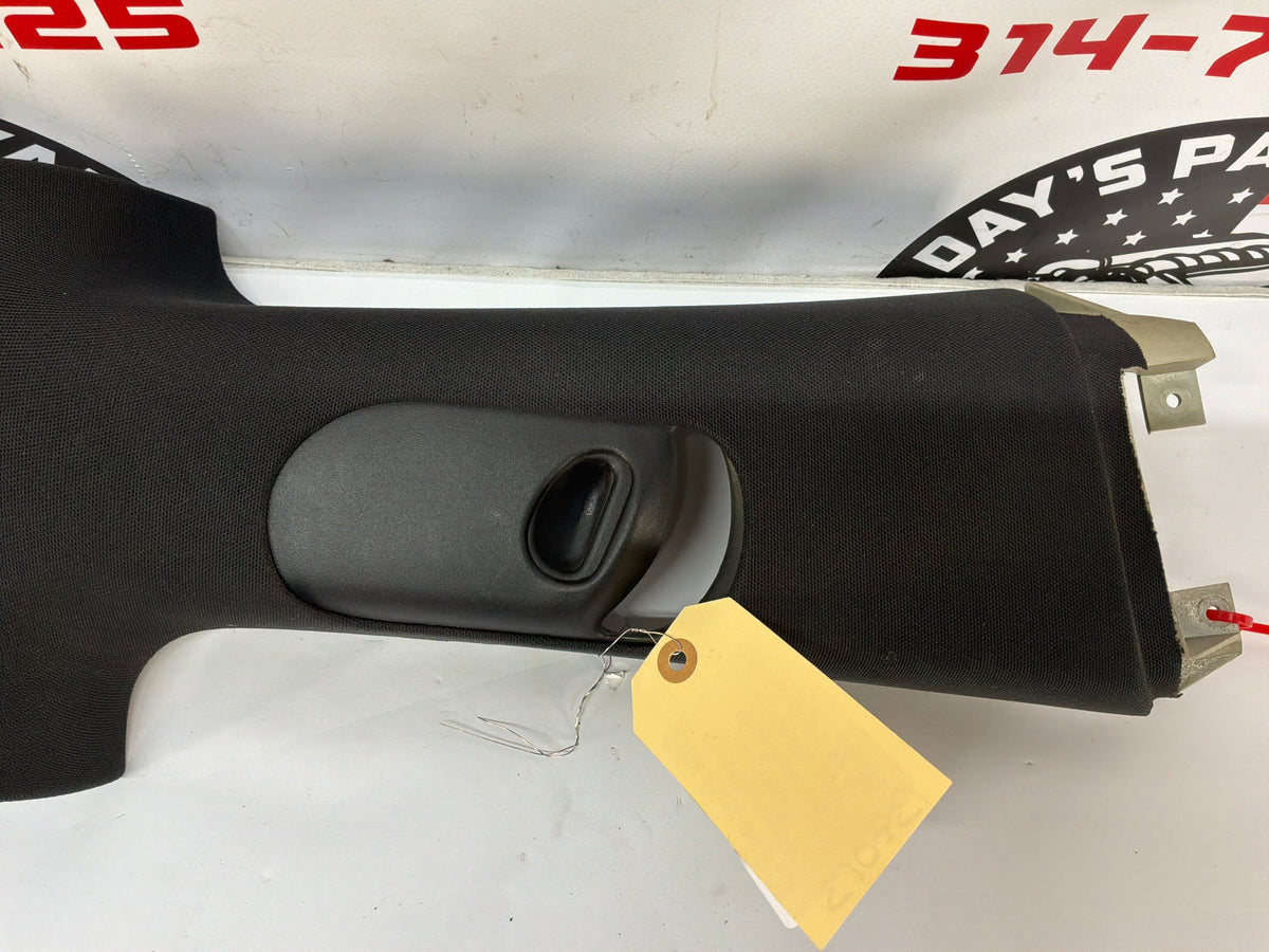 2006 Pontiac GTO RH & LH Interior Upper B Pillar Seat Belt Trim Panel Moldings OEM