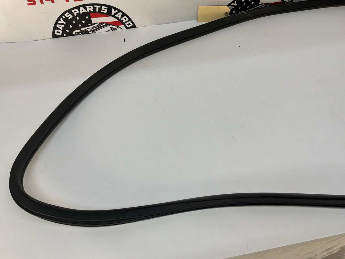 2014 Chevy SS Sedan LH Driver Front Door Weather Strip Rubber Seal OEM