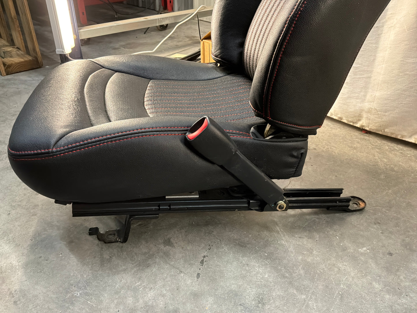 1999 Chevrolet C5 Corvette Seats Black Leather OEM