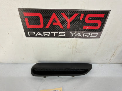 Lh hood vent - Day's Parts Yard