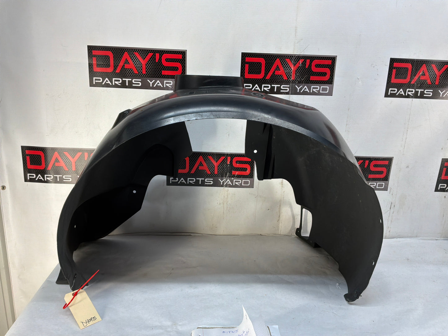 2015 Chevrolet Camaro SS 1LE RH Passenger Front Fender Wheel House Well Liner OEM