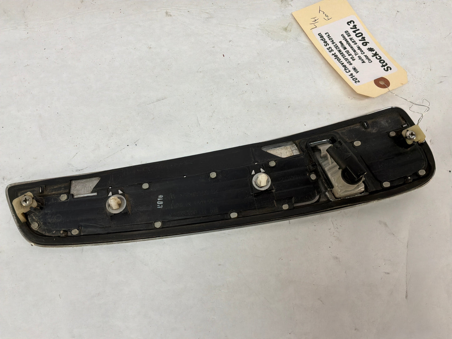 2014 Chevy SS Sedan LH Driver Fender Side Marker Lights Tail Lamp OEM