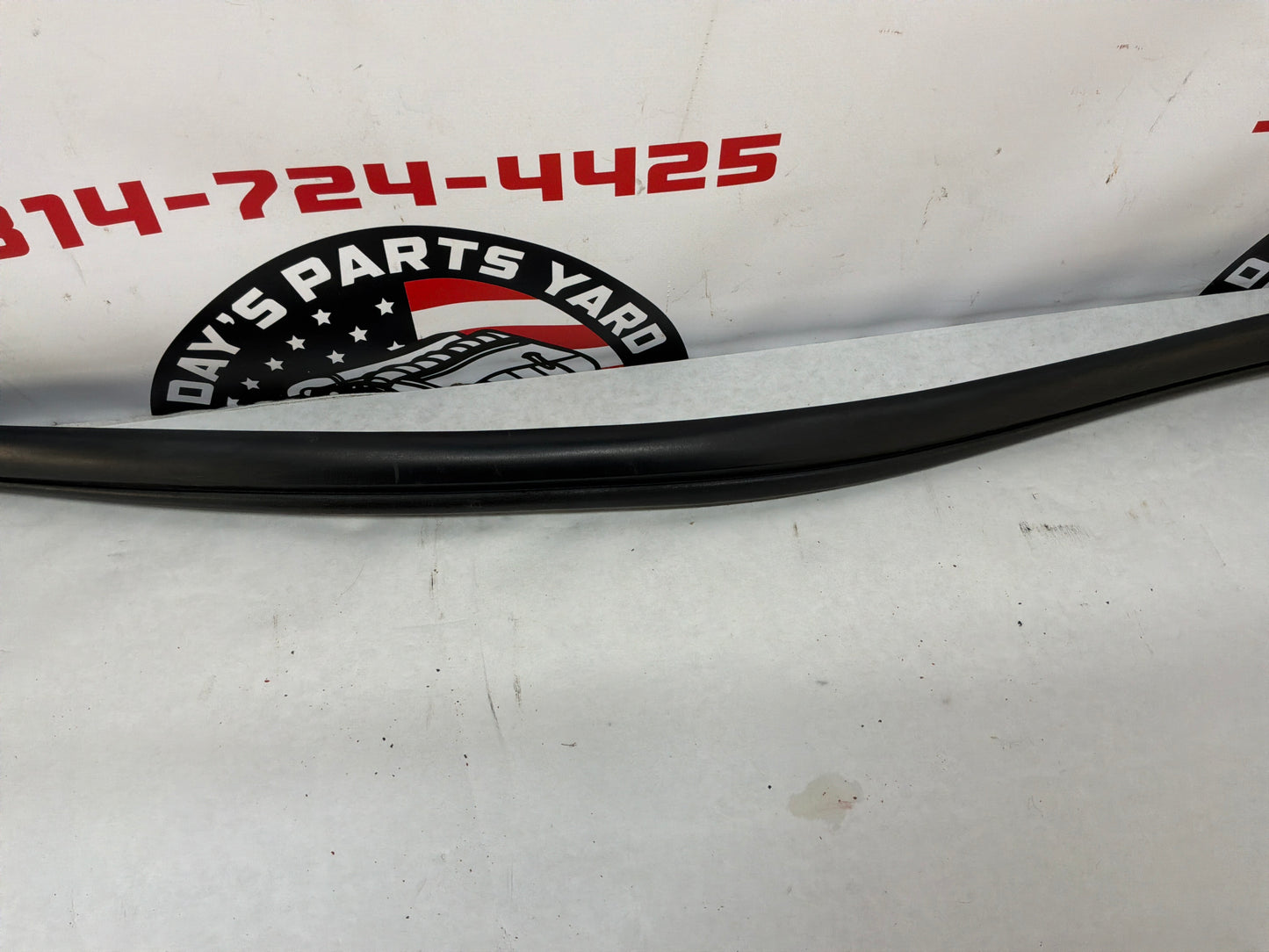 2014 Chevy SS Sedan LH Driver Front Door Weather Strip Rubber Seal OEM