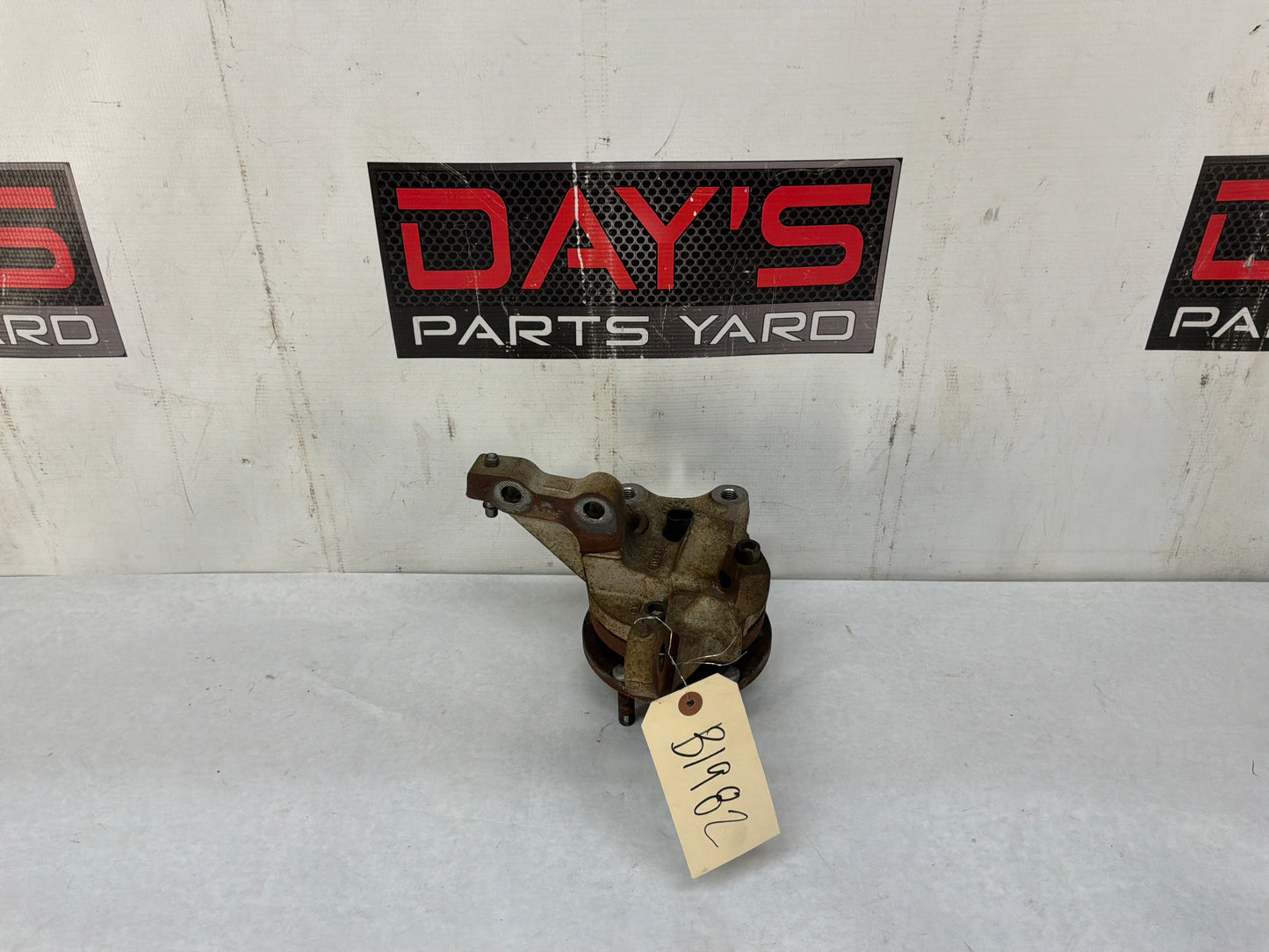 2006 Pontiac GTO LH Driver Front Suspension Spindle Hub Knuckle Assembly OEM