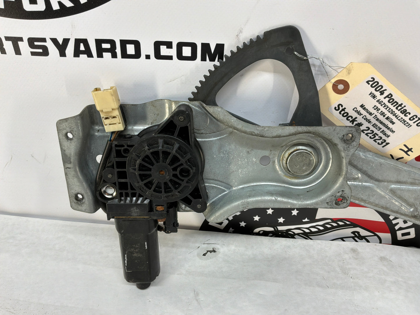 2004 Pontiac GTO LH Driver Front Window Regulator Motor OEM