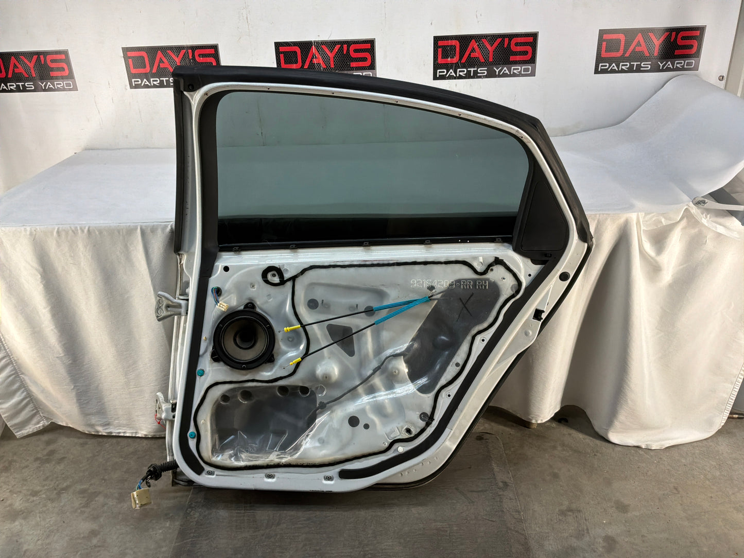 Rear rh door - Day's Parts Yard