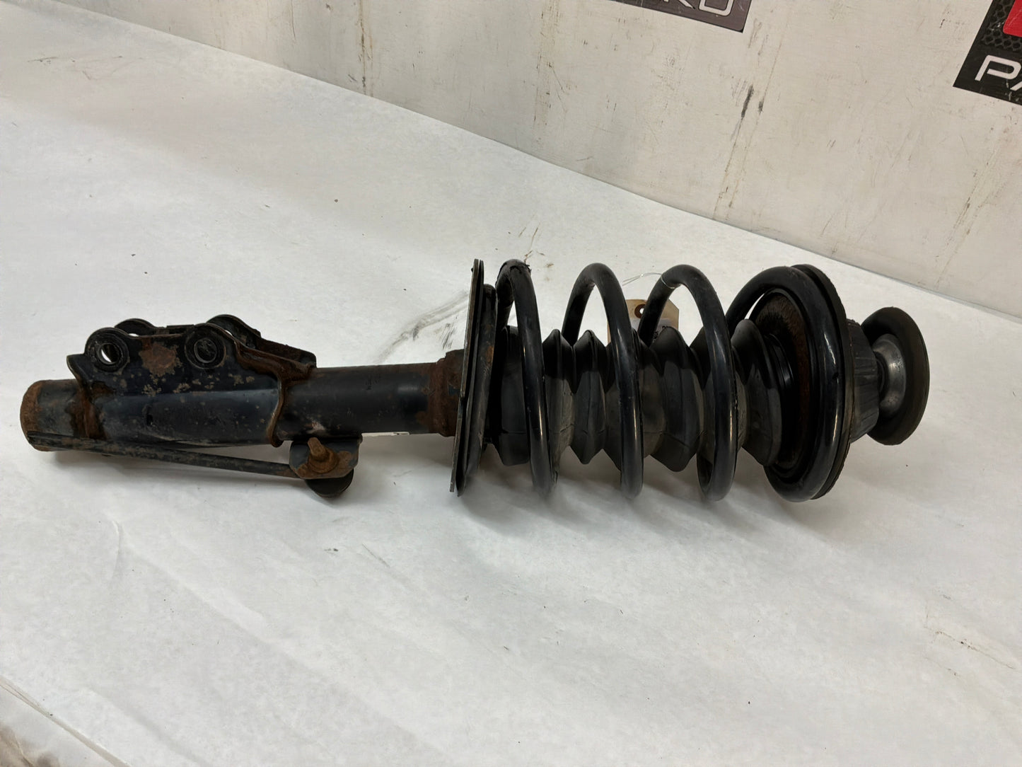 Rh front strut - Day's Parts Yard
