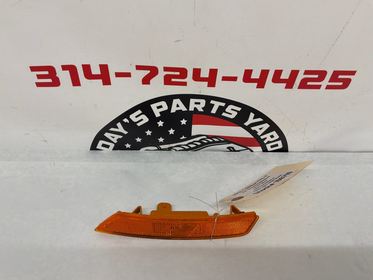 2016 Cadillac CTS-V Front RH Passenger Marker Light OEM