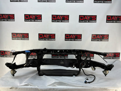 Radiator core support bracket - Day's Parts Yard