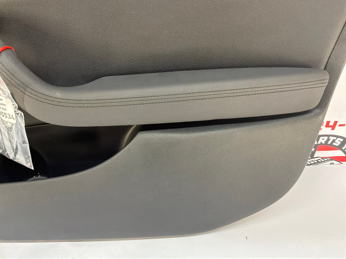 2008 Pontiac G8 GT RH Passenger Front Interior Door Panel Trim OEM