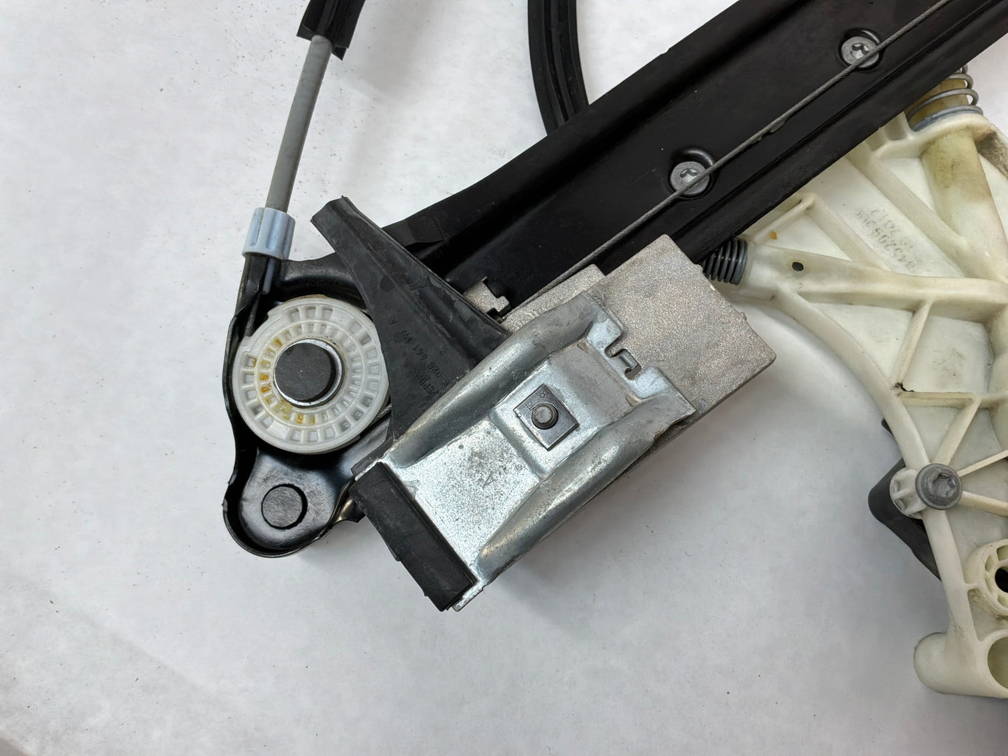 2013 Chevy Camaro 1LE LH Driver Front Window Regulator Motor OEM