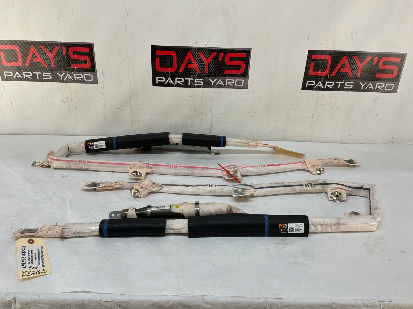 2014 Chevy Camaro SS RH & LH Curtain Airbag Air Bag OEM - Day's Parts Yard