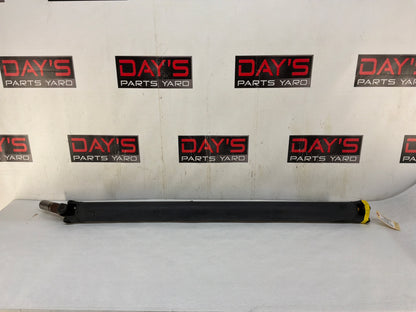 2012 Chevy Avalanche Rear Drive Prop Shaft Driveshaft Assembly OEM