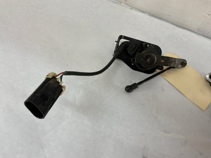 2002 Cadillac Escalade EXT RH & LH Front Ride Height Sensor OEM