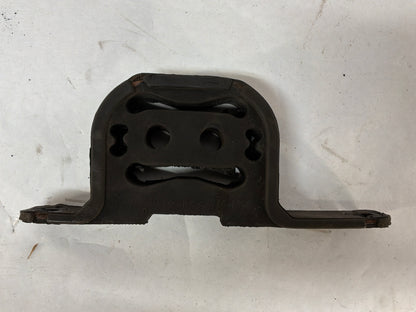 2011 Chevy Caprice PPV Exhaust Muffler Hanger Bracket Mount Bushing OEM