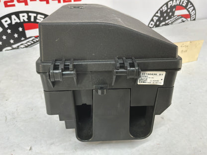 2013 Chevy Camaro 1LE Engine Bay Accessory Wiring Junction Fuse Relay Box Block OEM