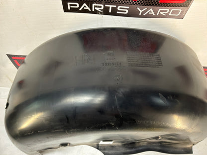 Rh wheel liner - Day's Parts Yard