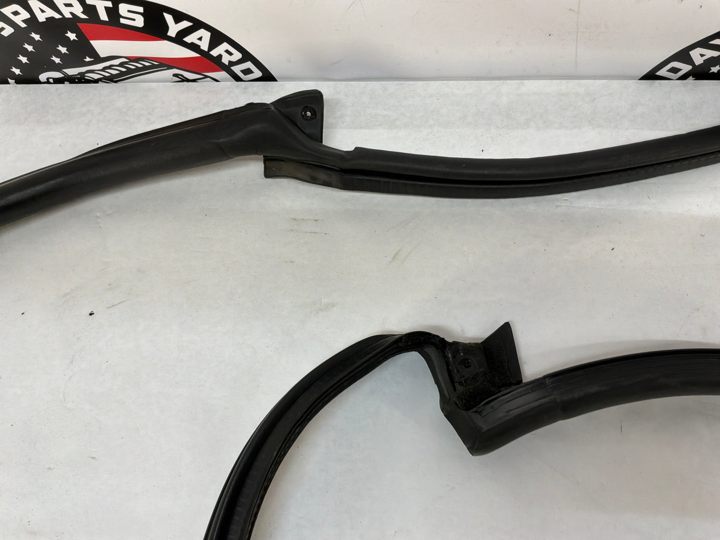1999 Pontiac Firebird Trans Am Formula WS6 LH Driver Door T-Top Weather Strip Rubber Seal OEM