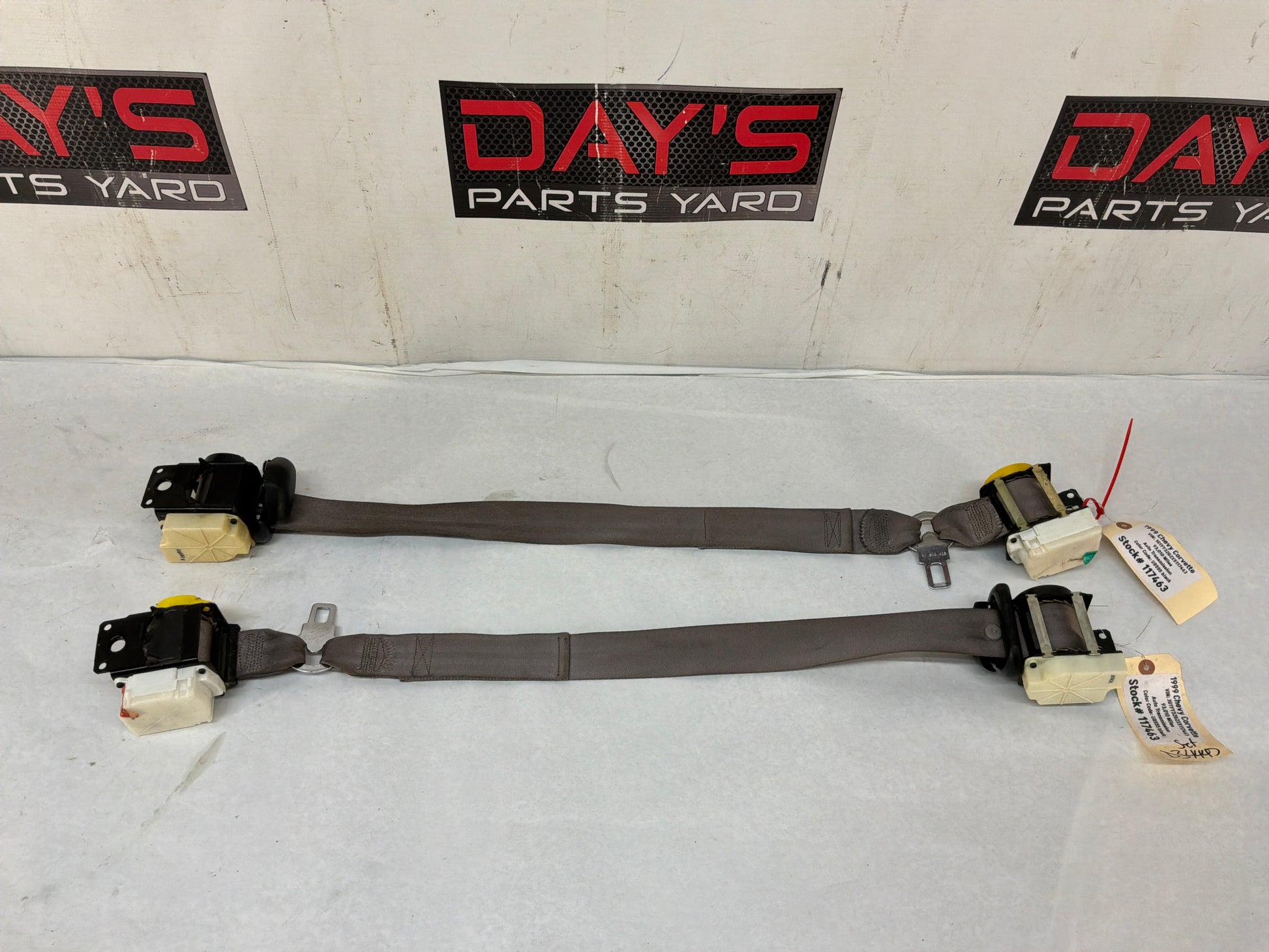 Front seatbelts - Day's Parts Yard