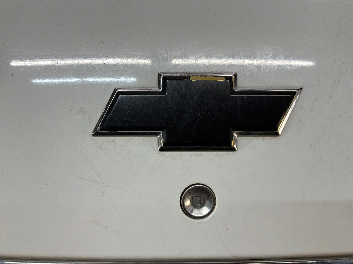 2014 Chevy Caprice PPV Trunk Deck Lid OEM White