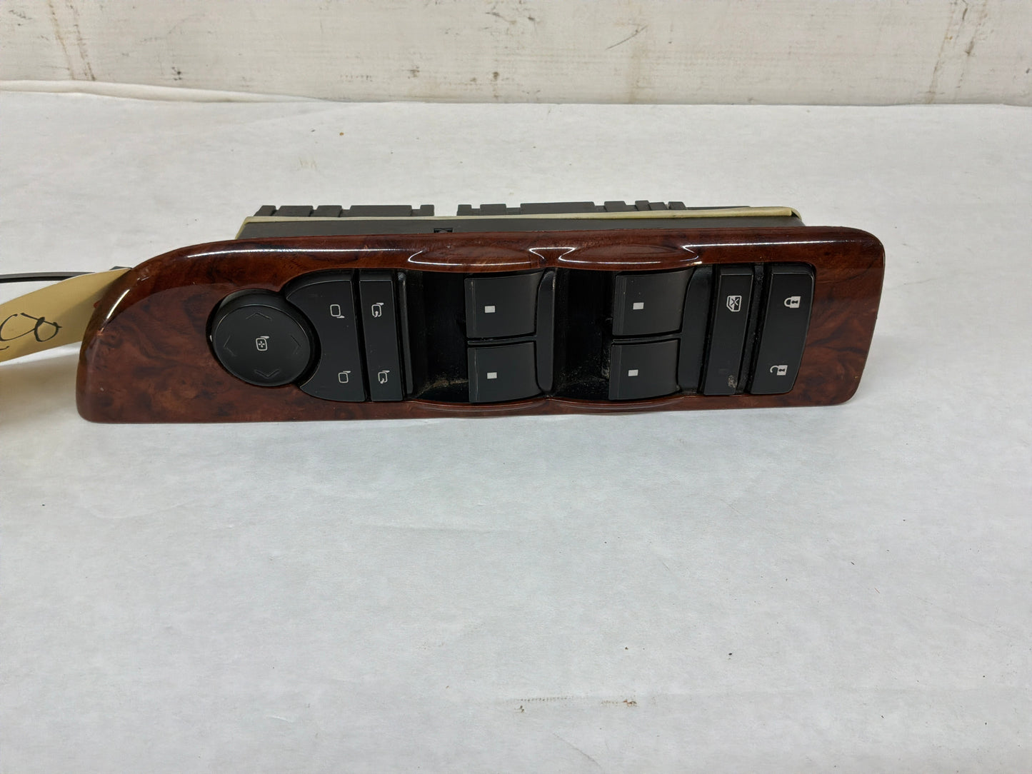 2012 Chevy Avalanche LH Driver Door Lock & Side Window Switch Assembly OEM