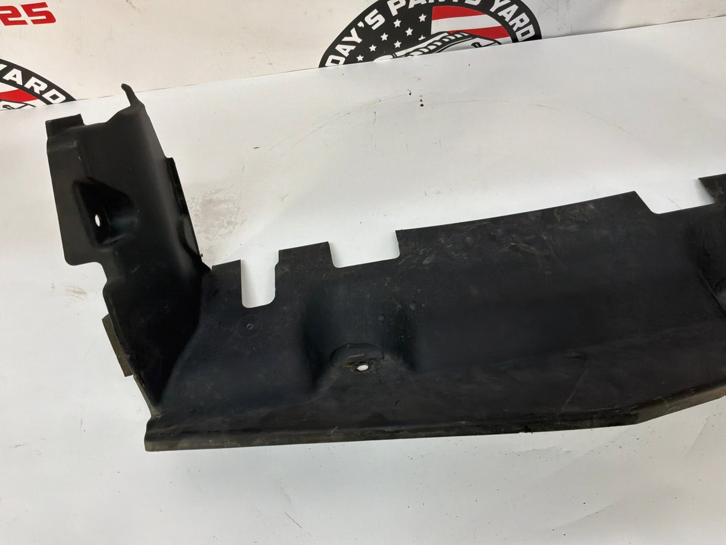 2013 Chevy Camaro ZL1 Lower Radiator Air Inlet Duct Splash Sheild OEM
