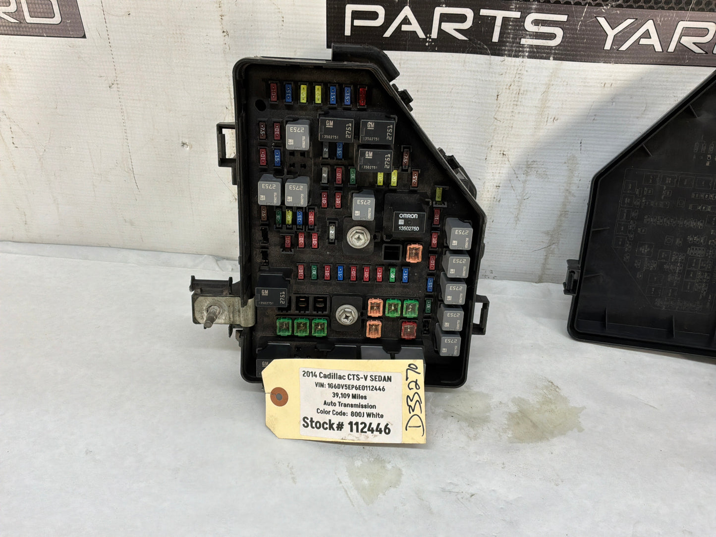 Fuse box - Day's Parts Yard