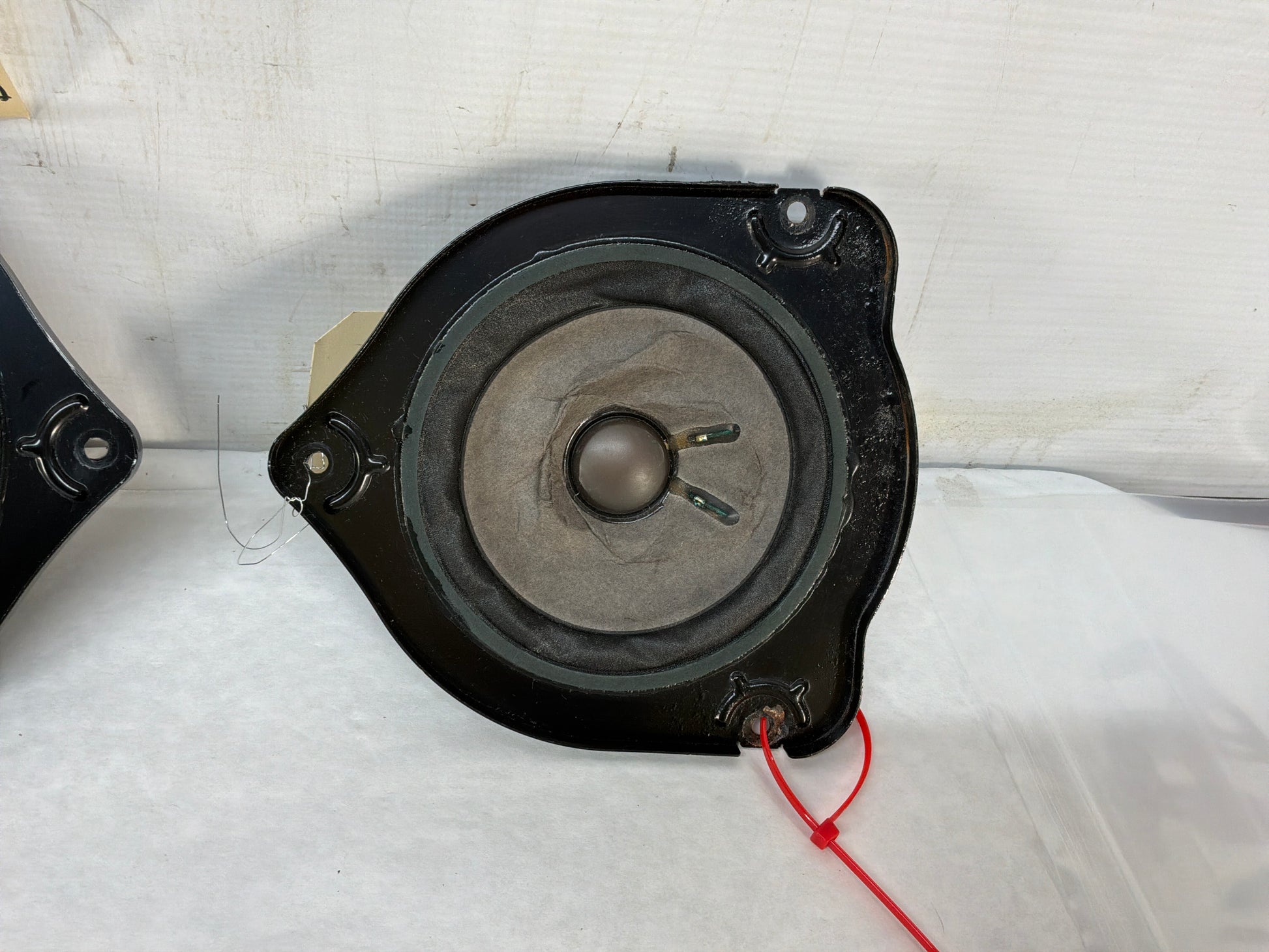 Speaker - Day's Parts Yard