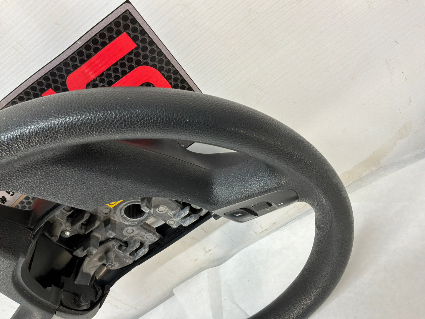 Steering wheel - Day's Parts Yard
