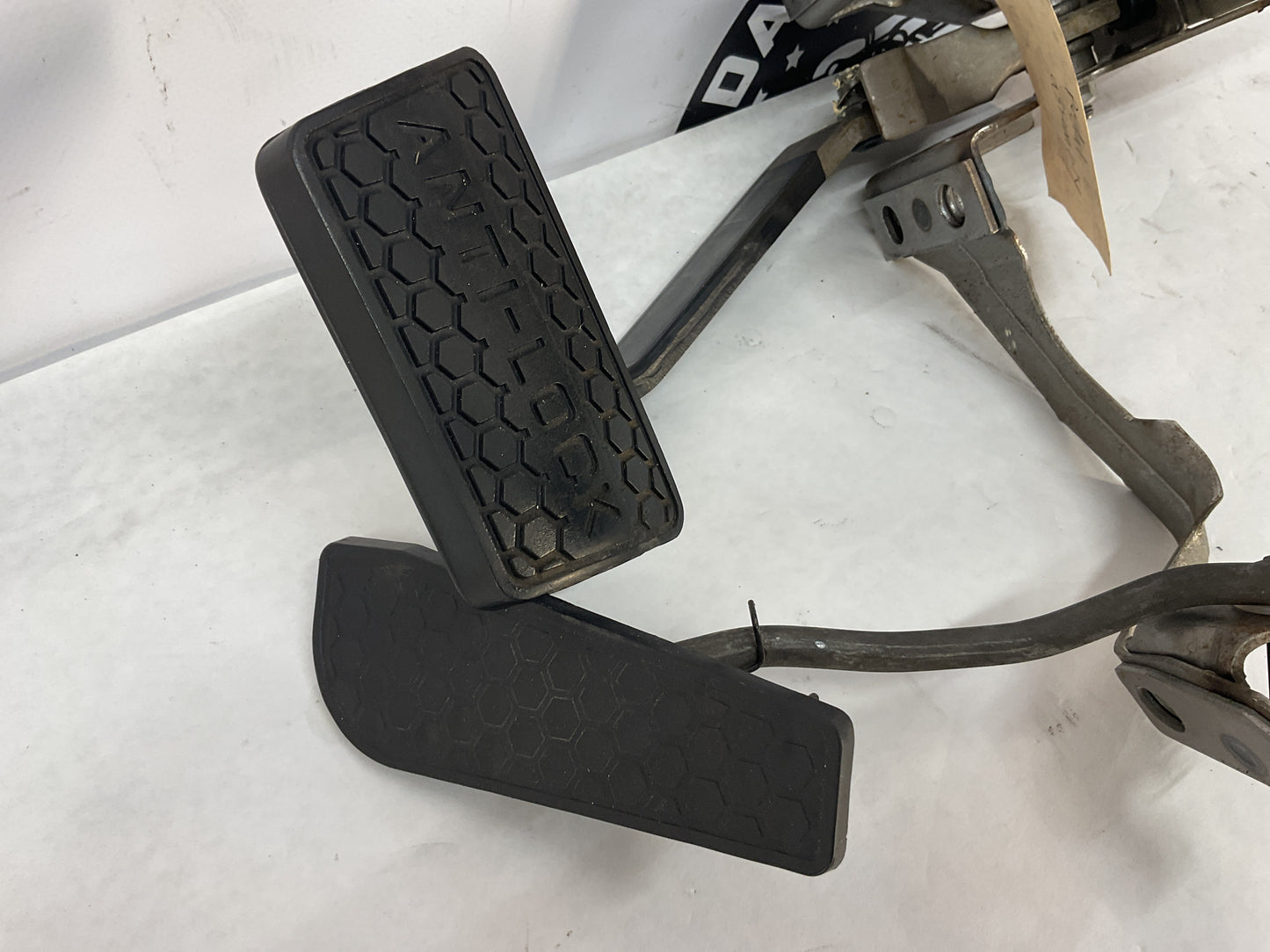 1999 Pontiac Firebird Trans Am Formula WS6 Automatic Accelerator Gas Brake Pedal Assembly OEM