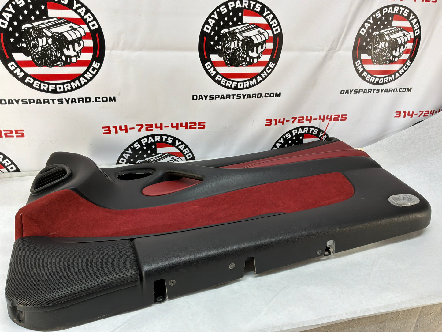 2004 Pontiac GTO RH Passenger Front Interior Door Panel Red OEM