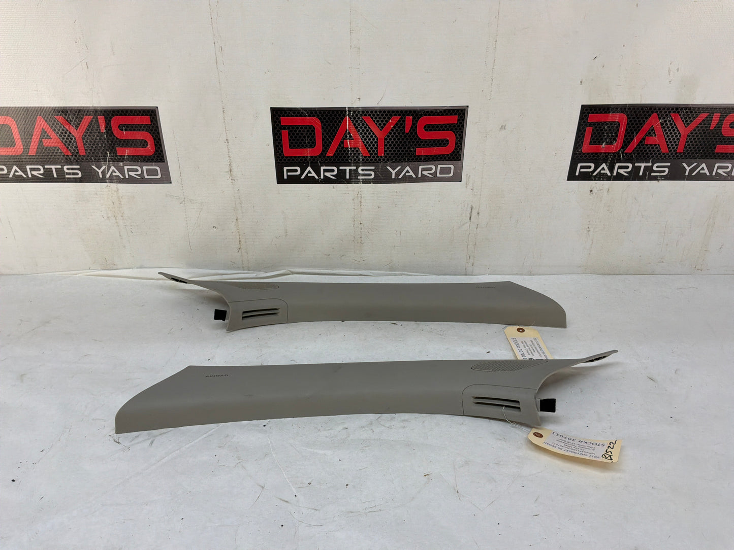 2017 Chevy SS Sedan RH & LH Interior A Pillar Windshield Trim Panel Moldings OEM