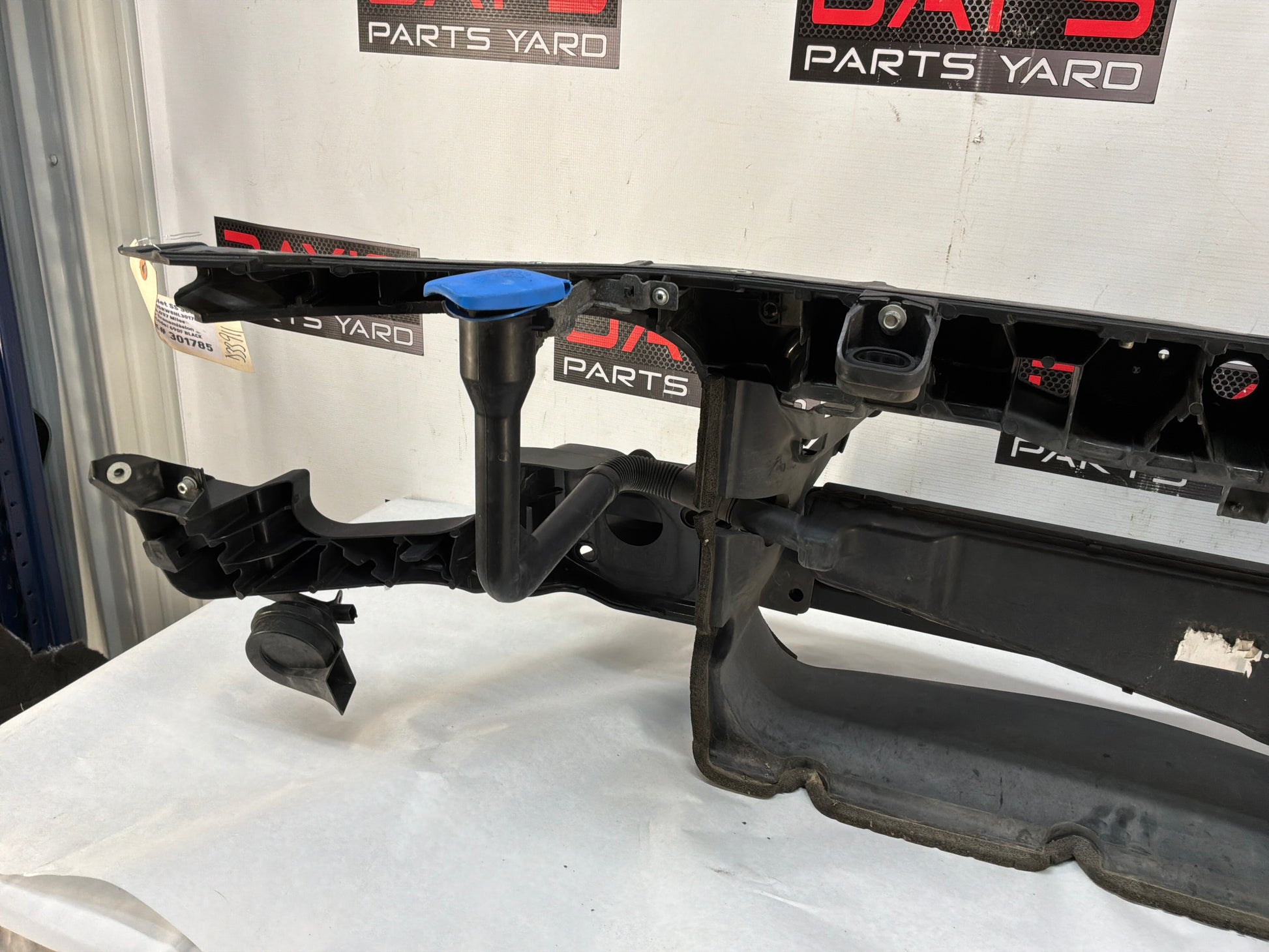 Radiator core support - Day's Parts Yard