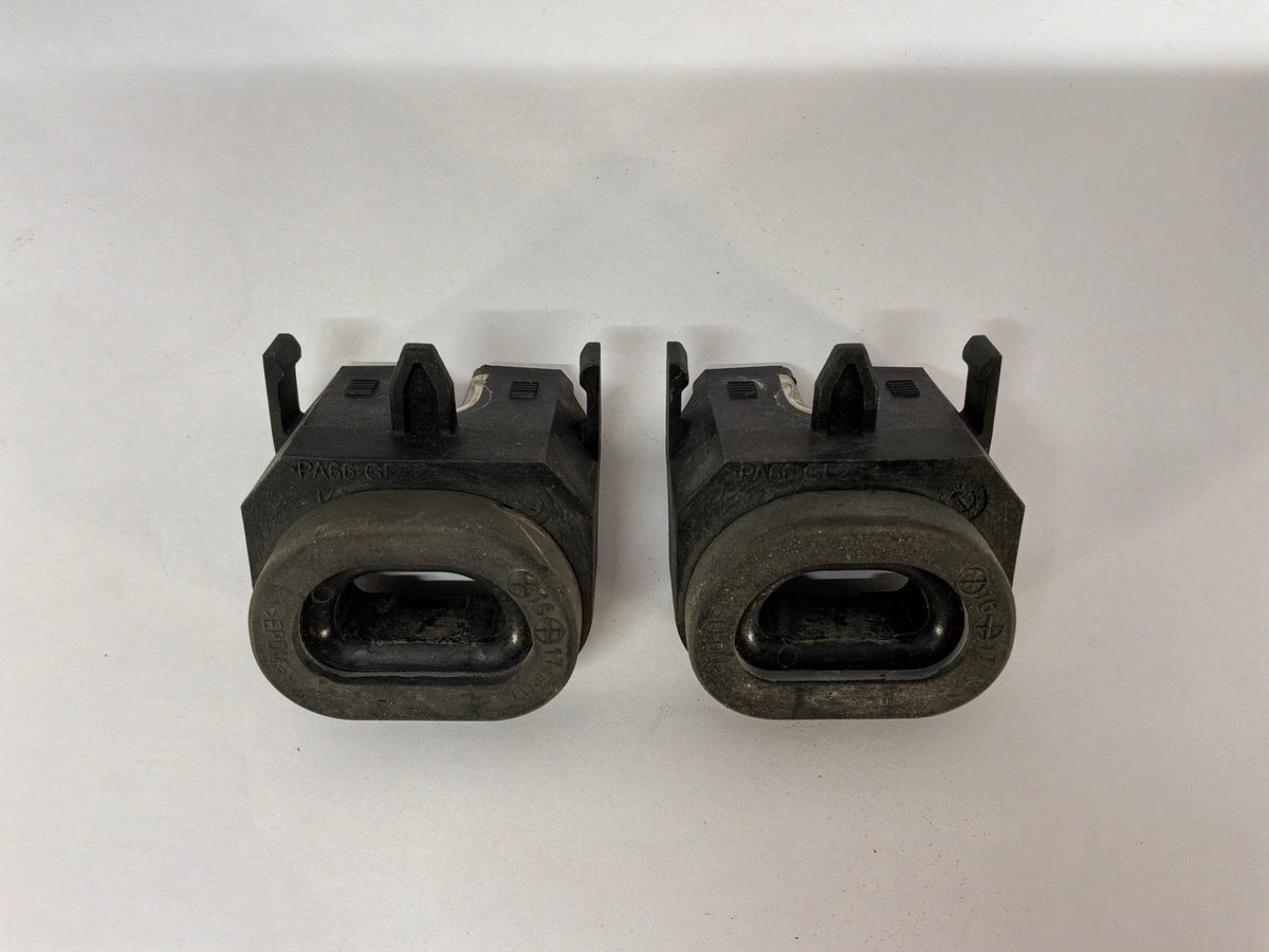 2017 Chevy SS Sedan RH & LH Upper Radiator Bracket Mounts Bushings OEM