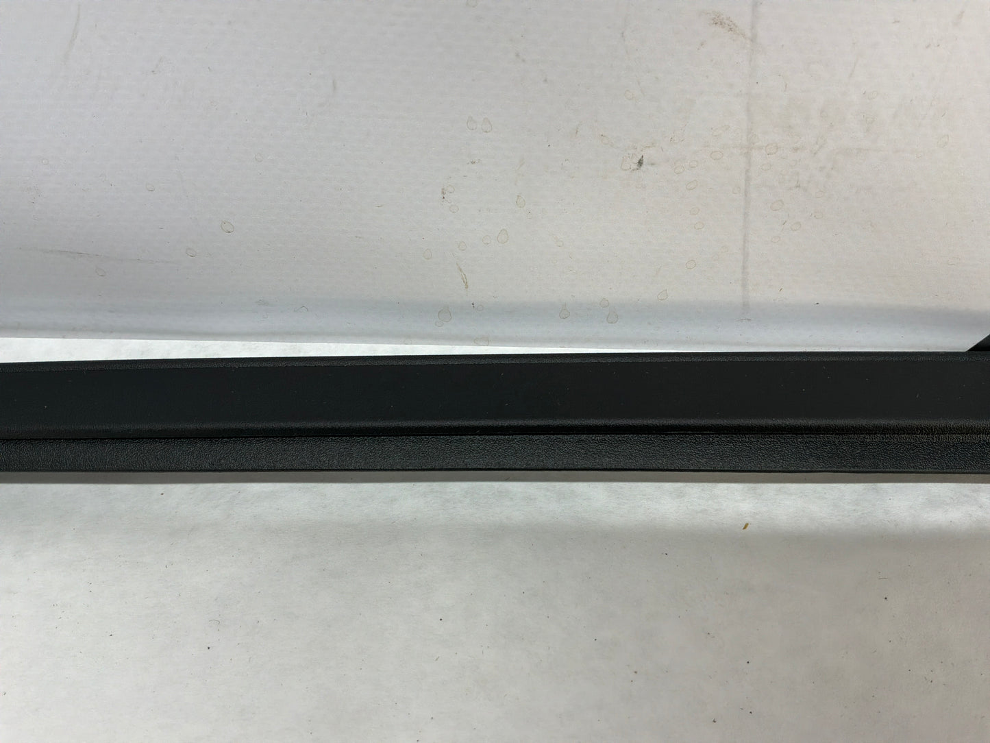 2014-2017 Chevy SS Sedan RH & LH Windshield Molding Trim NEW OEM