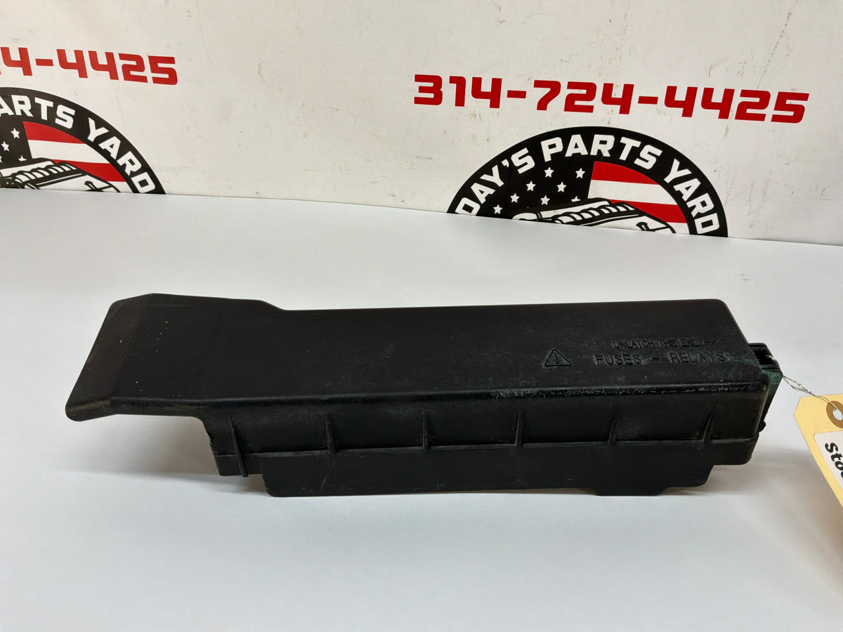 2006 Pontiac GTO Hood Fuse Box Cover OEM