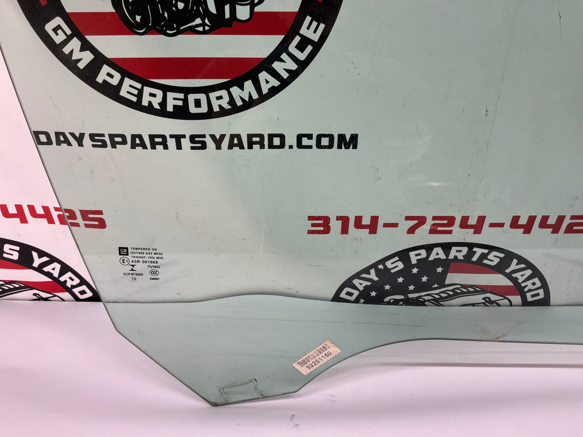 2014 Chevy SS Sedan RH Passenger Front Door Window Glass OEM