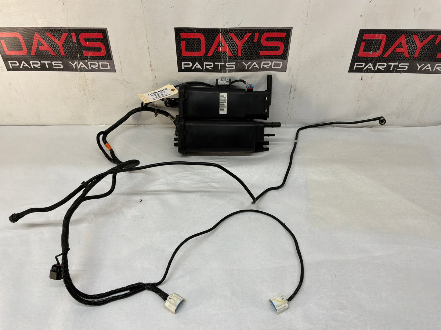 2011 Cadillac CTS-V Coupe EVAP Charcoal Canister Lines Hoses Tubes Pipes OEM