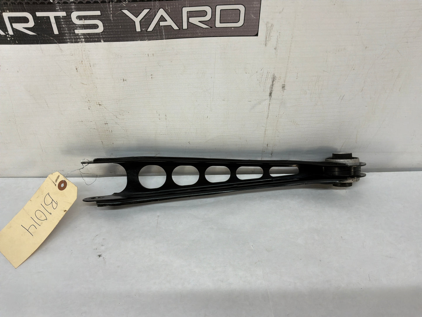 2023 Chevy Camaro SS Rear LH Driver Suspension Lower Trailing Link OEM