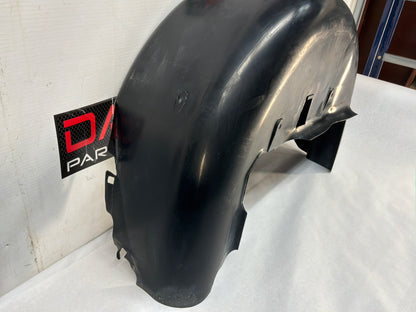 Rh rear wheel liner - Day's Parts Yard