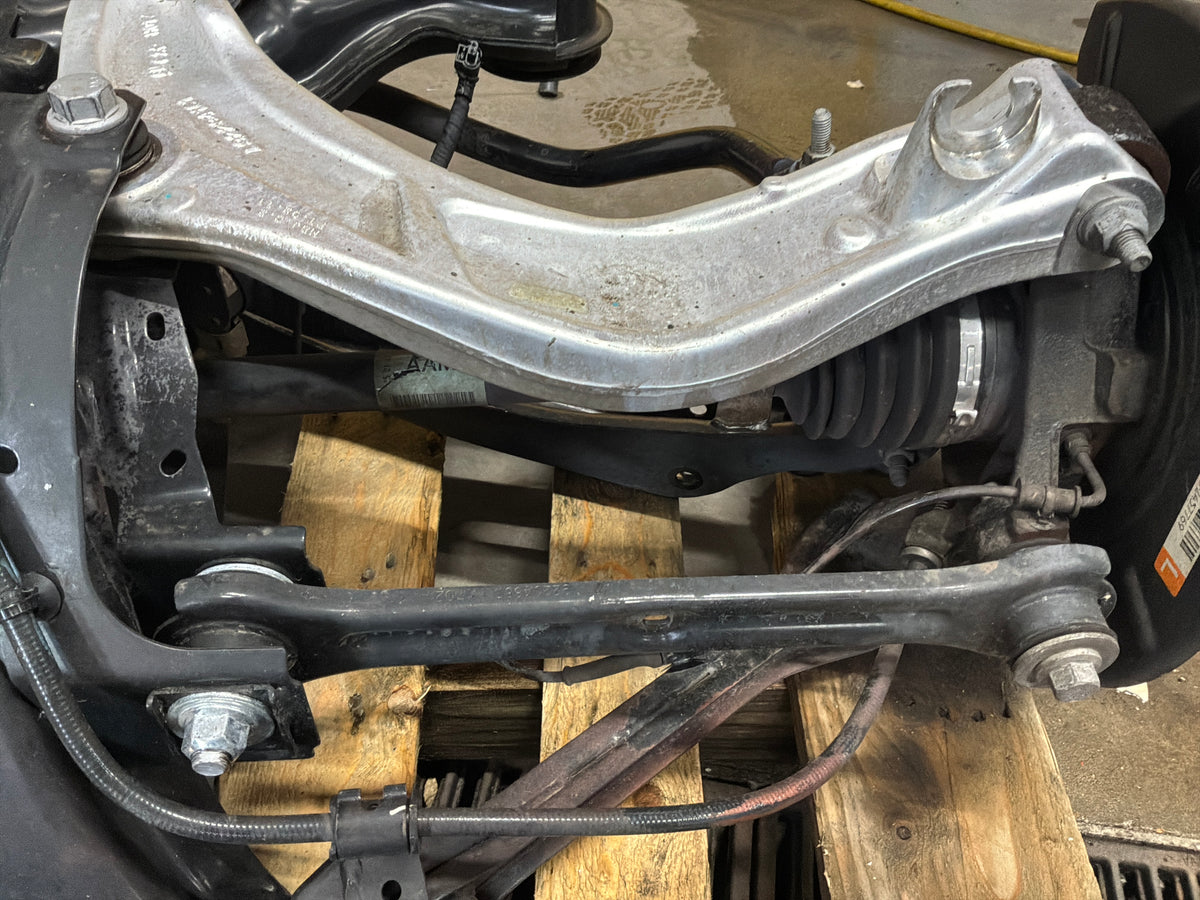 2016 Chevrolet SS Sedan Complete Rear Suspension Cradle 3.27 LSD Differential Rear End OEM