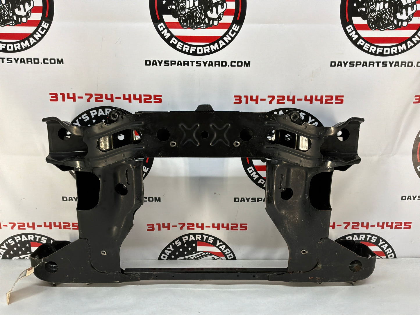 2005 Pontiac GTO Front Suspension Engine Cradle K Member Sub Frame OEM
