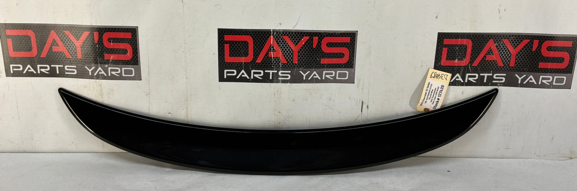 Spoiler wing - Day's Parts Yard
