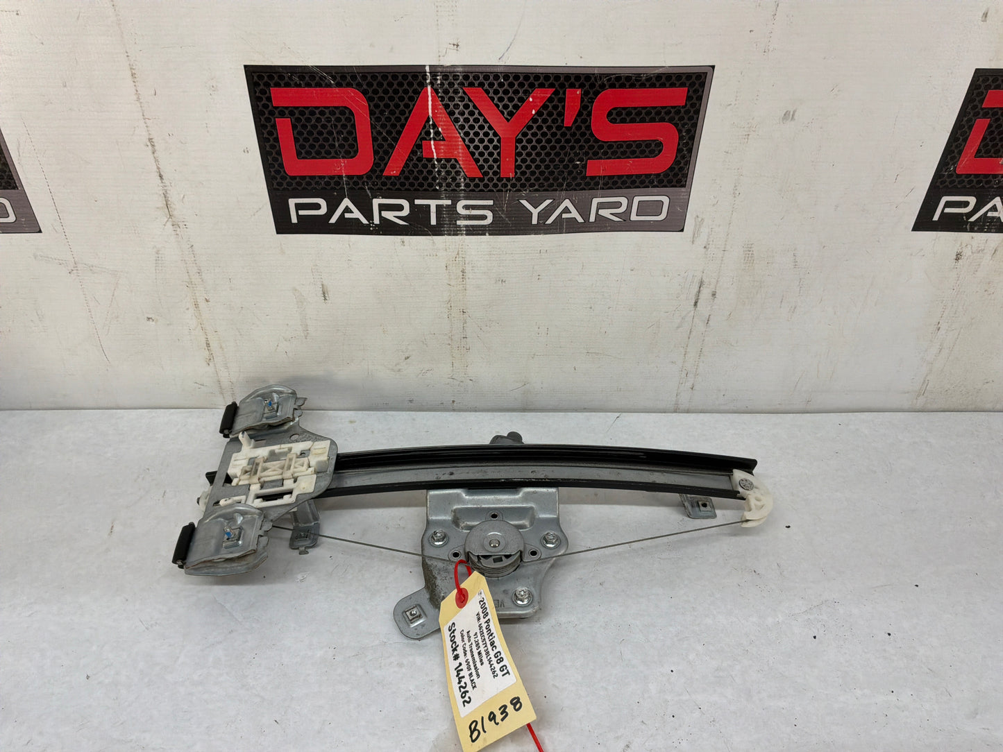 2008 Pontiac G8 GT RH Passenger Rear Door Window Regulator Motor OEM