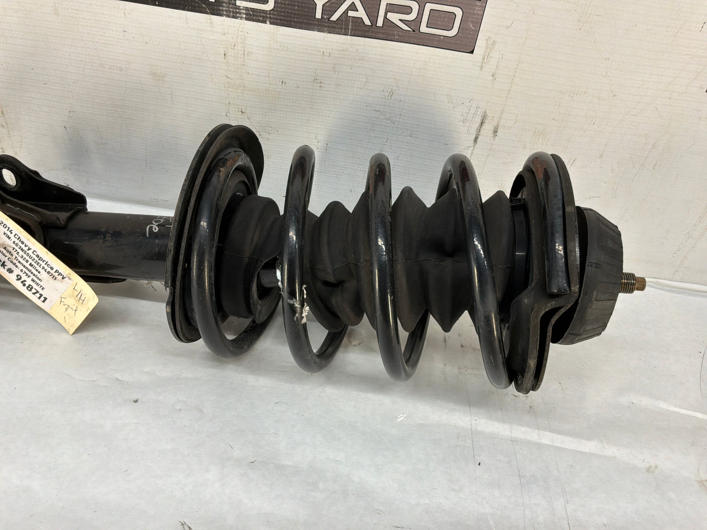 Lh front strut - Day's Parts Yard