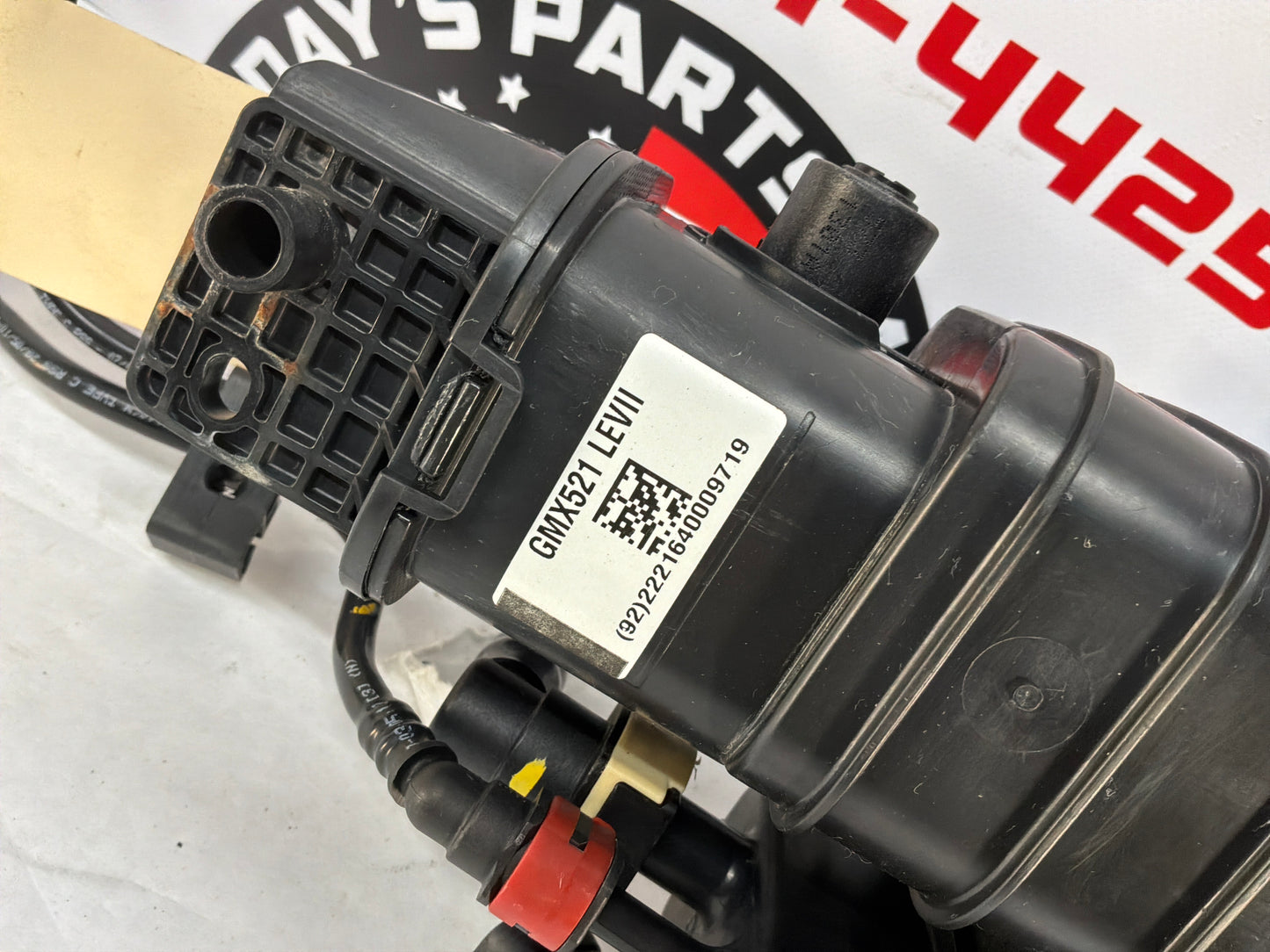 2011 Chevy Caprice PPV Caprice Charcoal Vapor Canister w/Fuel Lines & Wire Harness OEM
